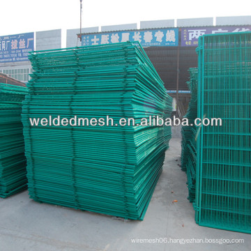 Good quality PVC coated galvanized fence netting/ 3 D fence (SGS certificate & ISO9001)